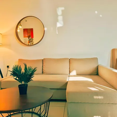 New Georgetown Instagramable 2Br Homestay For 10Pax 无敌美景两房民宿 Beacon Executive Suite Exterior photo