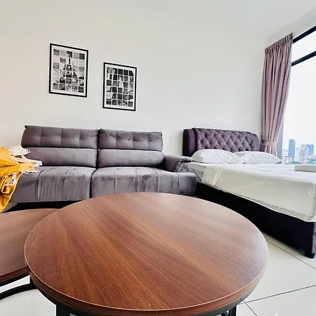 New Georgetown Instagramable 2Br Homestay For 10Pax 无敌美景两房民宿 Beacon Executive Suite Exterior photo